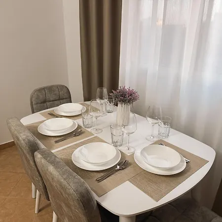 Alaia's Apartment Durrës
