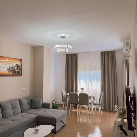 Alaia's Apartment Durrës